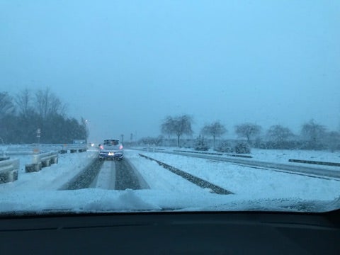 大雪で想定外の事も考慮して動きましょう❣