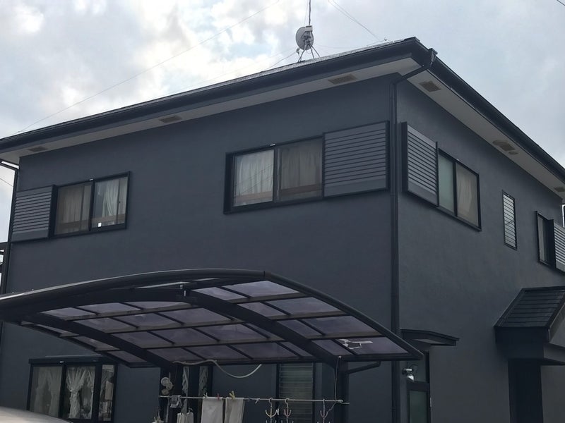 先輩宅の塗装工事完了